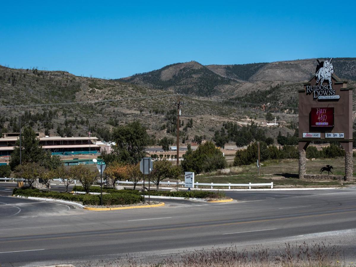 Destiny Cabin, 2 Bedrooms, Fireplace, Midtown, Sleeps 7 Ruidoso Exterior photo