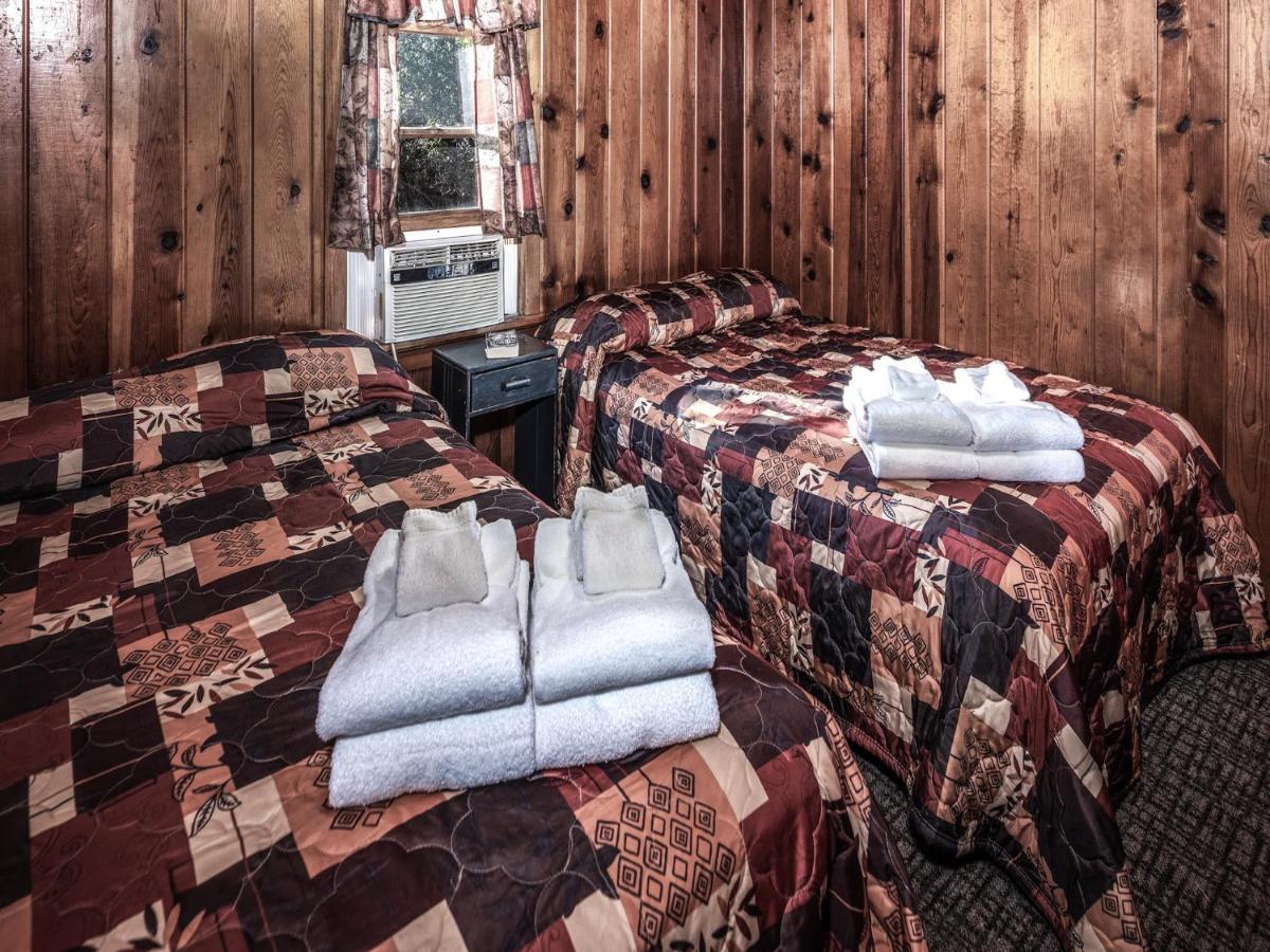 Destiny Cabin, 2 Bedrooms, Fireplace, Midtown, Sleeps 7 Ruidoso Exterior photo