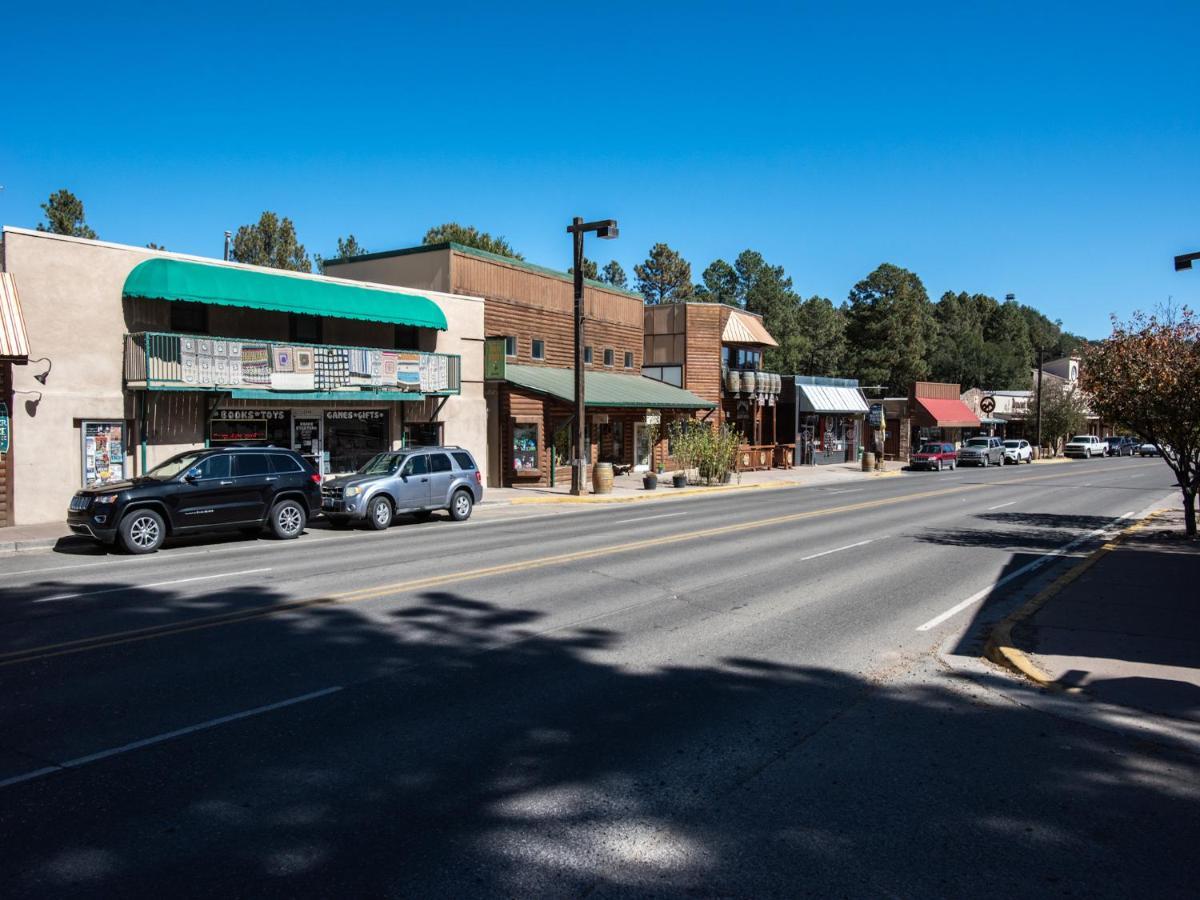 Destiny Cabin, 2 Bedrooms, Fireplace, Midtown, Sleeps 7 Ruidoso Exterior photo